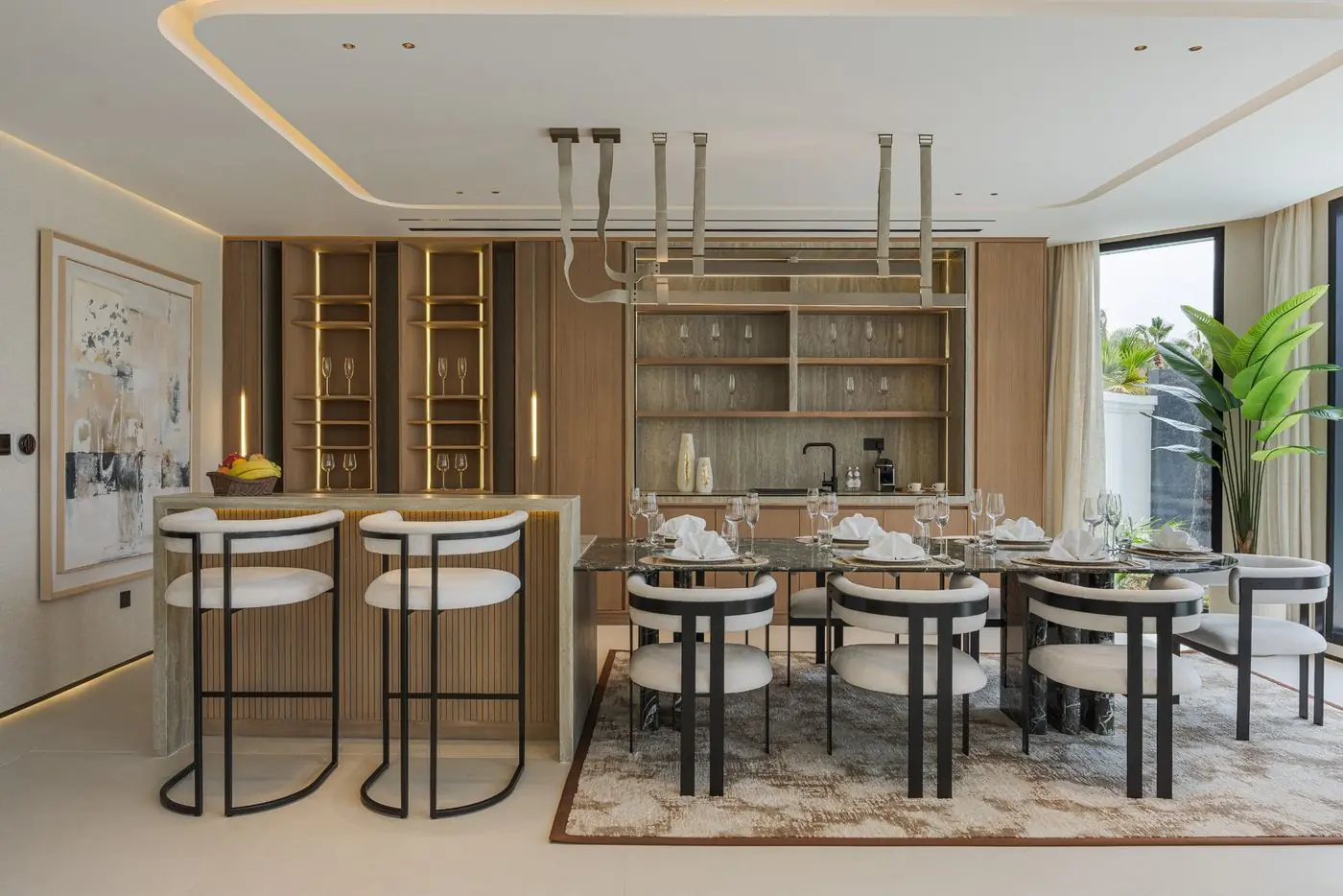 Residential bar and dining joinery